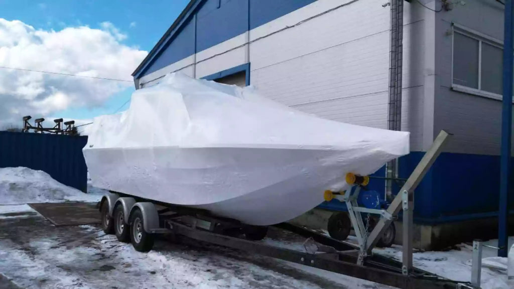 Упаковка катера 8 метров для перевозки в Казани